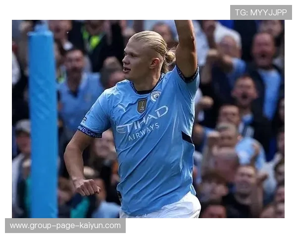 曼城门前混战中哈兰德补射再次破门